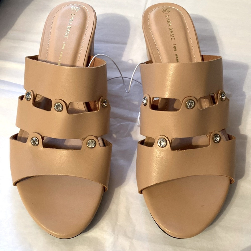 NEW ZARA BASIC SANDALS SIZE 36